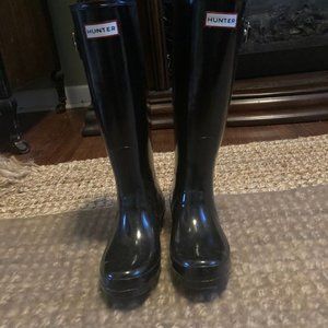 Hunter Boots- Glossy Black Sz. 6